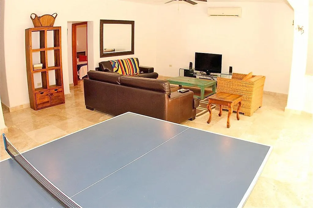 Izcalli Luxury Villa Playa del Carmen 0*,  Mexico
